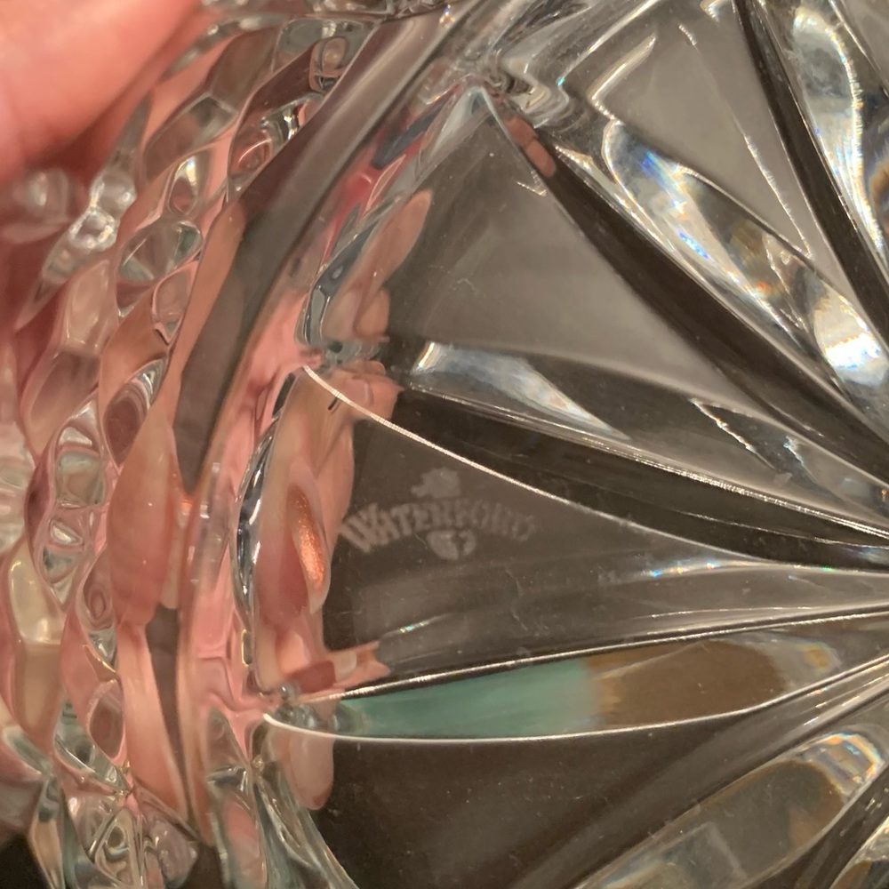 Waterford ‘Sweetheart’ Bowl - Picture 6 of 9